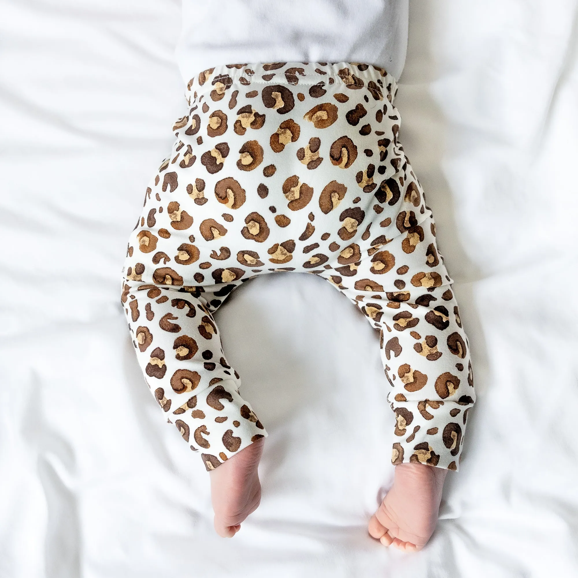 Milk Leopard Leggings