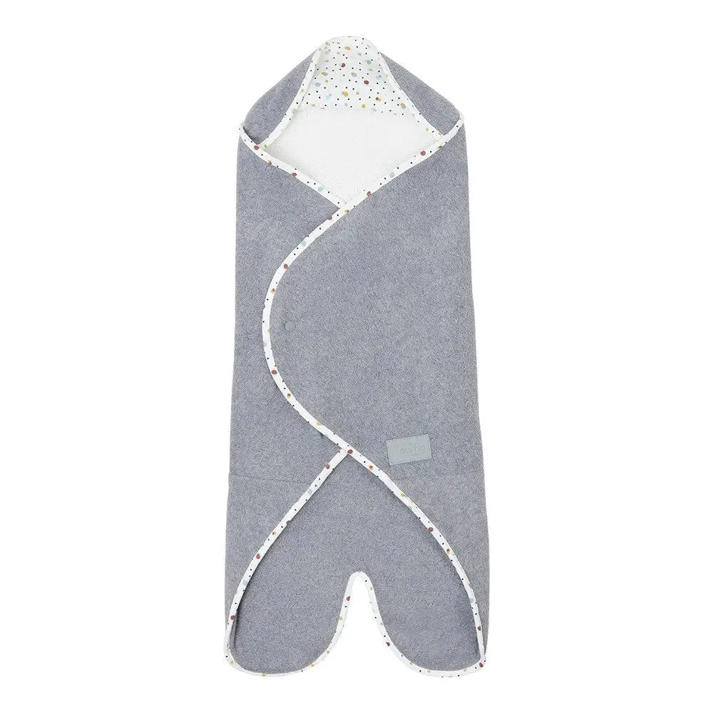 Scandi Spot Cosy Wrap Travel Blanket