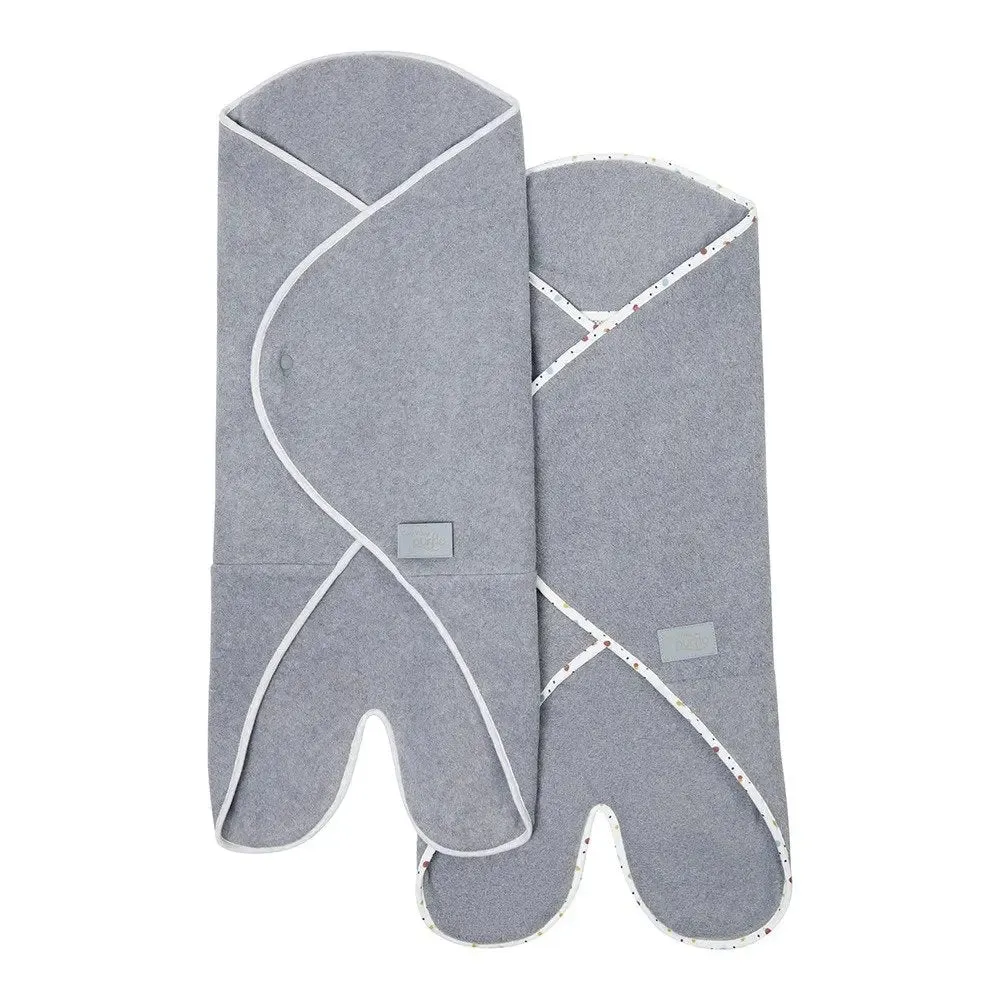 Scandi Spot Cosy Wrap Travel Blanket